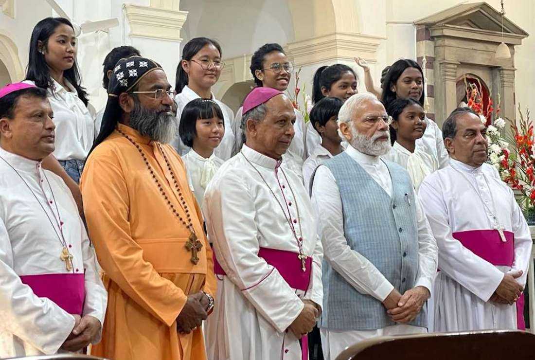 Weekly Magazine In India